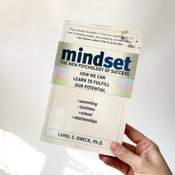 EUC Mindset: The New Psychology of Success - Paperback - Carol S. Dweck, Ph.D - Picture 1 of 6
